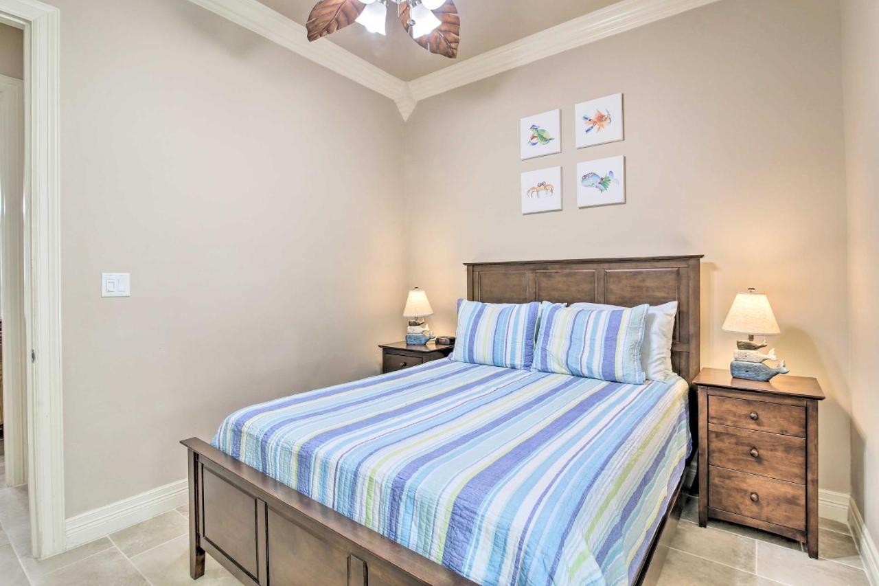 South Padre Island Condo - 200 Ft To Beach! Экстерьер фото