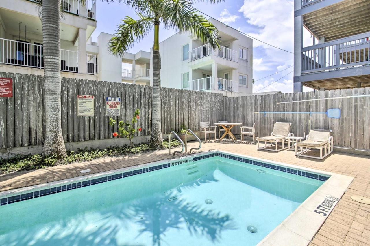 South Padre Island Condo - 200 Ft To Beach! Экстерьер фото