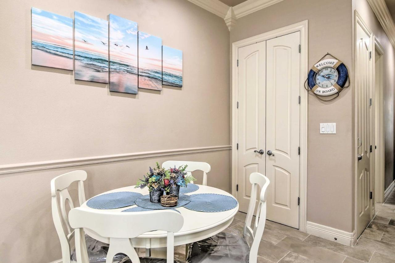South Padre Island Condo - 200 Ft To Beach! Экстерьер фото